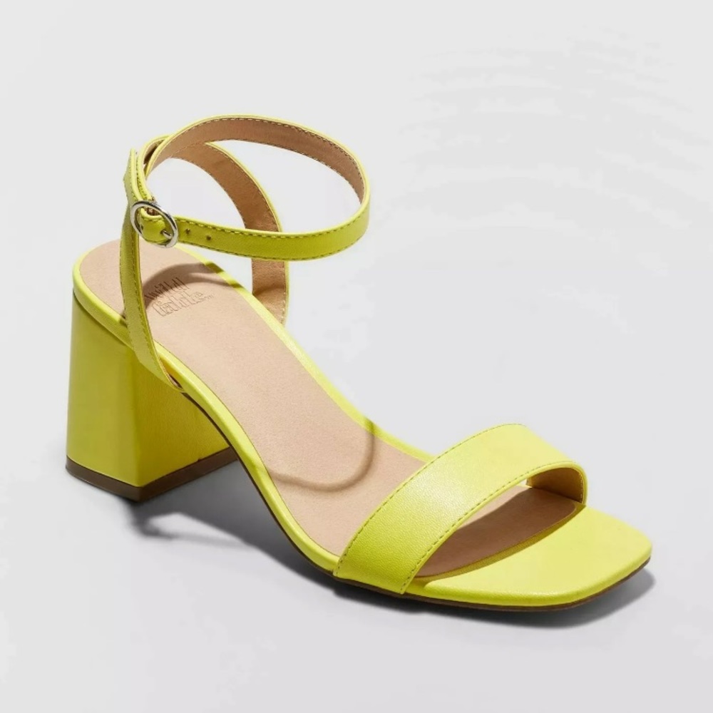NWT WILD FABLE Faux Leather Yellow Block Heels